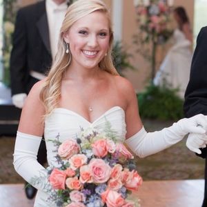 Meet your Posher, Caroline